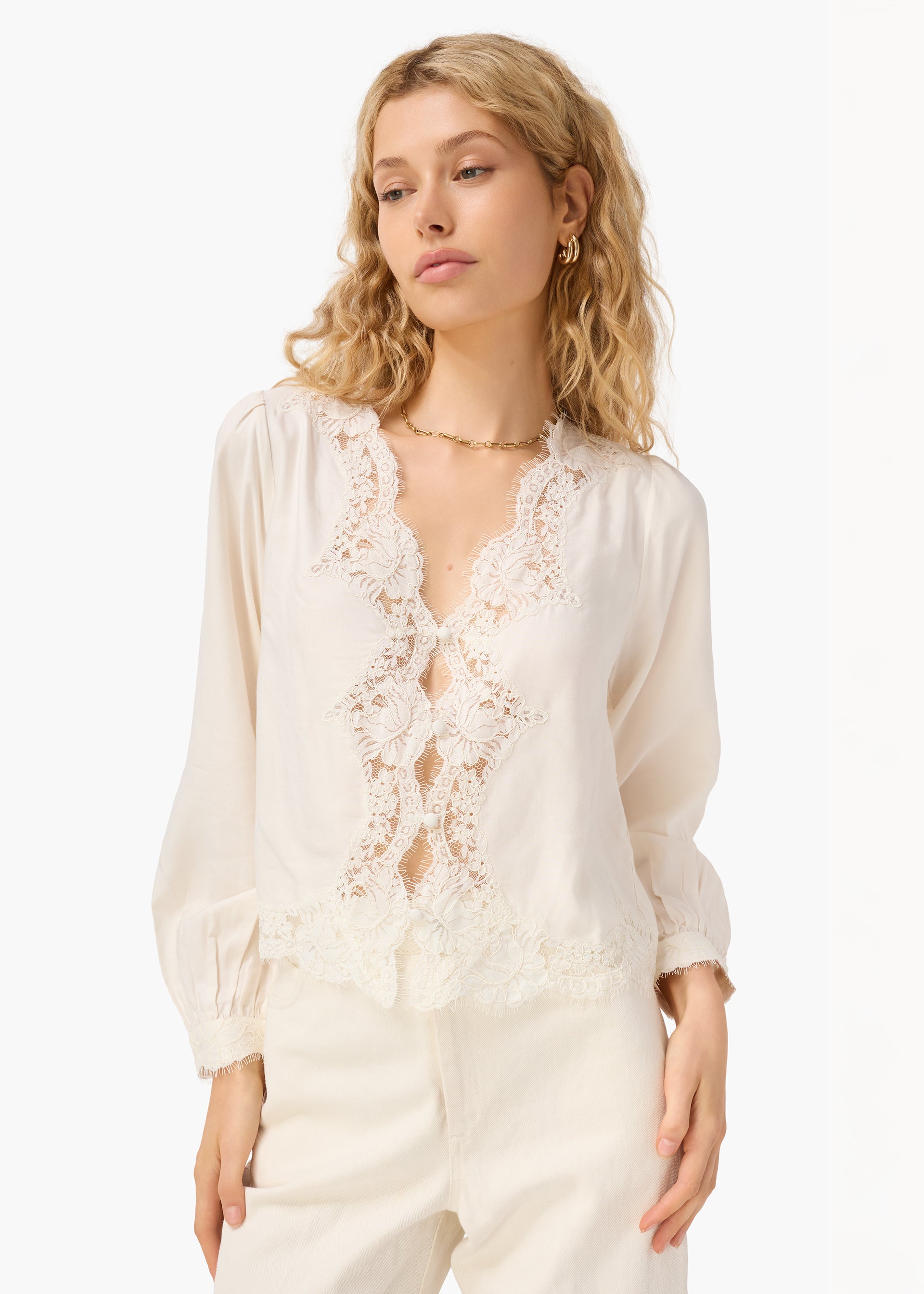 Yuri Blouse Macadamia