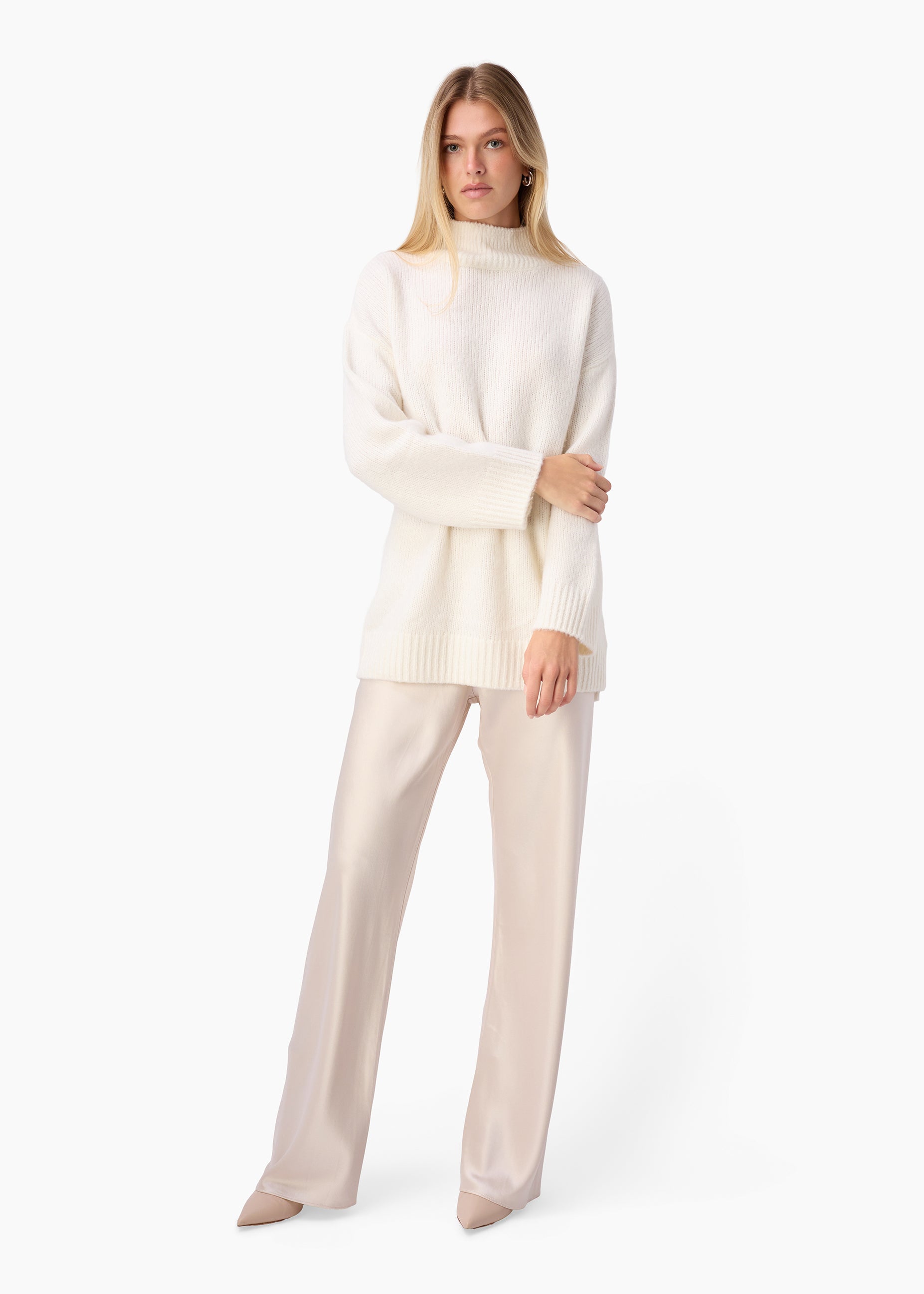 Catherine Cashmere Blend Sweater Macadamia – CAMI NYC