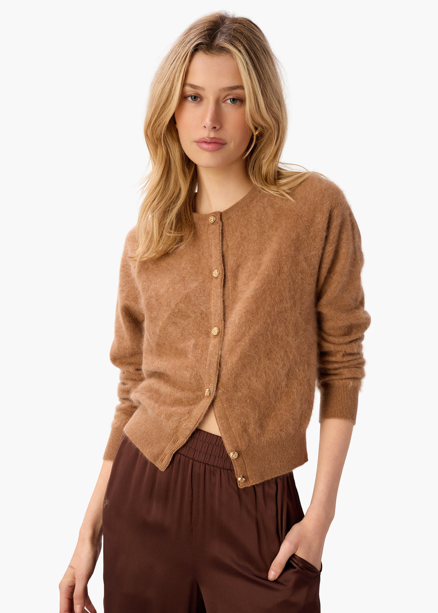 TAN ニット　キャミ Brown James Vee Sweater Camel | Brochu Walker