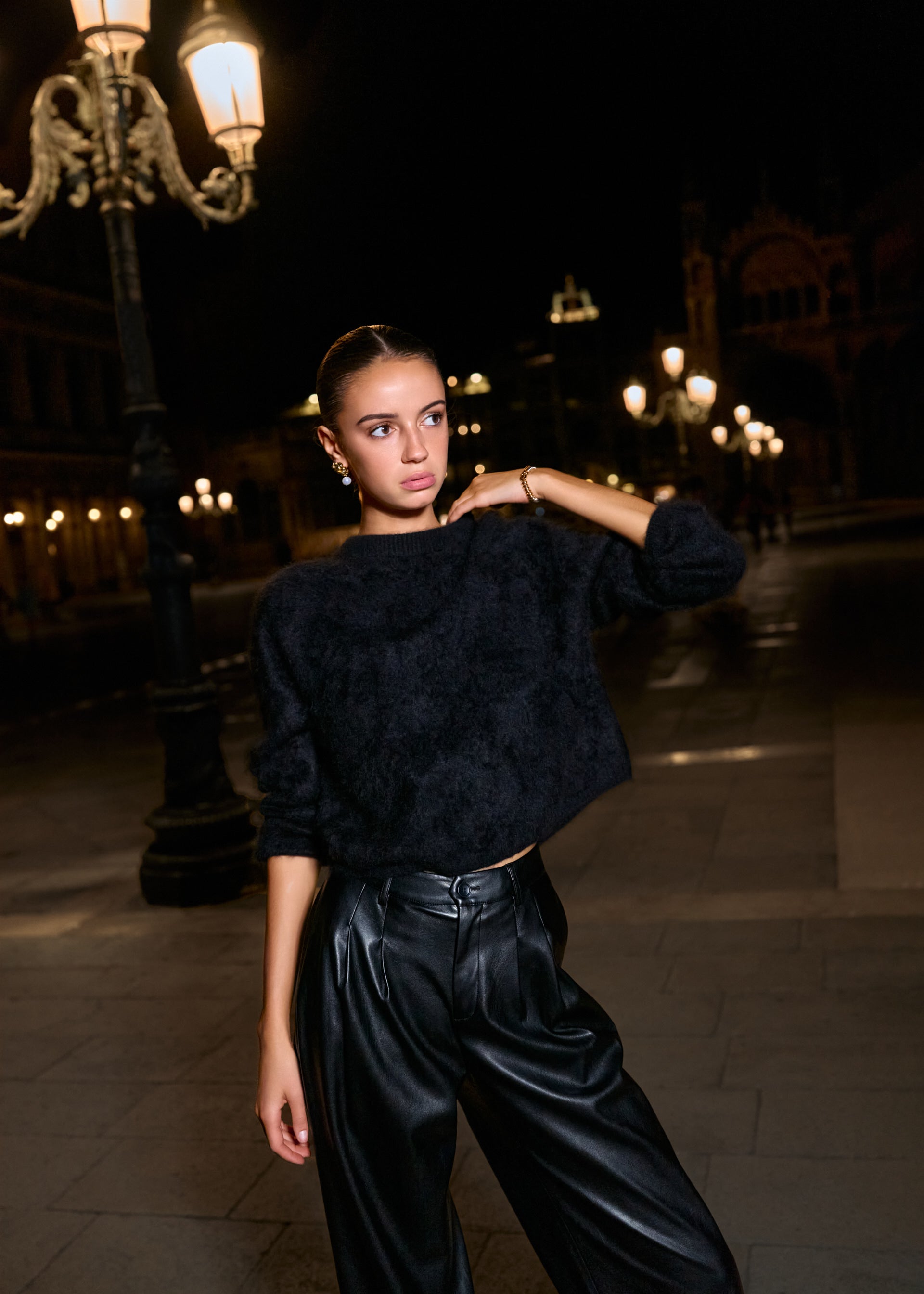 トップス She Tokyo Alma Fur Cashmere black She Tokyo Alma Fur Cashmere black 【公式通販】