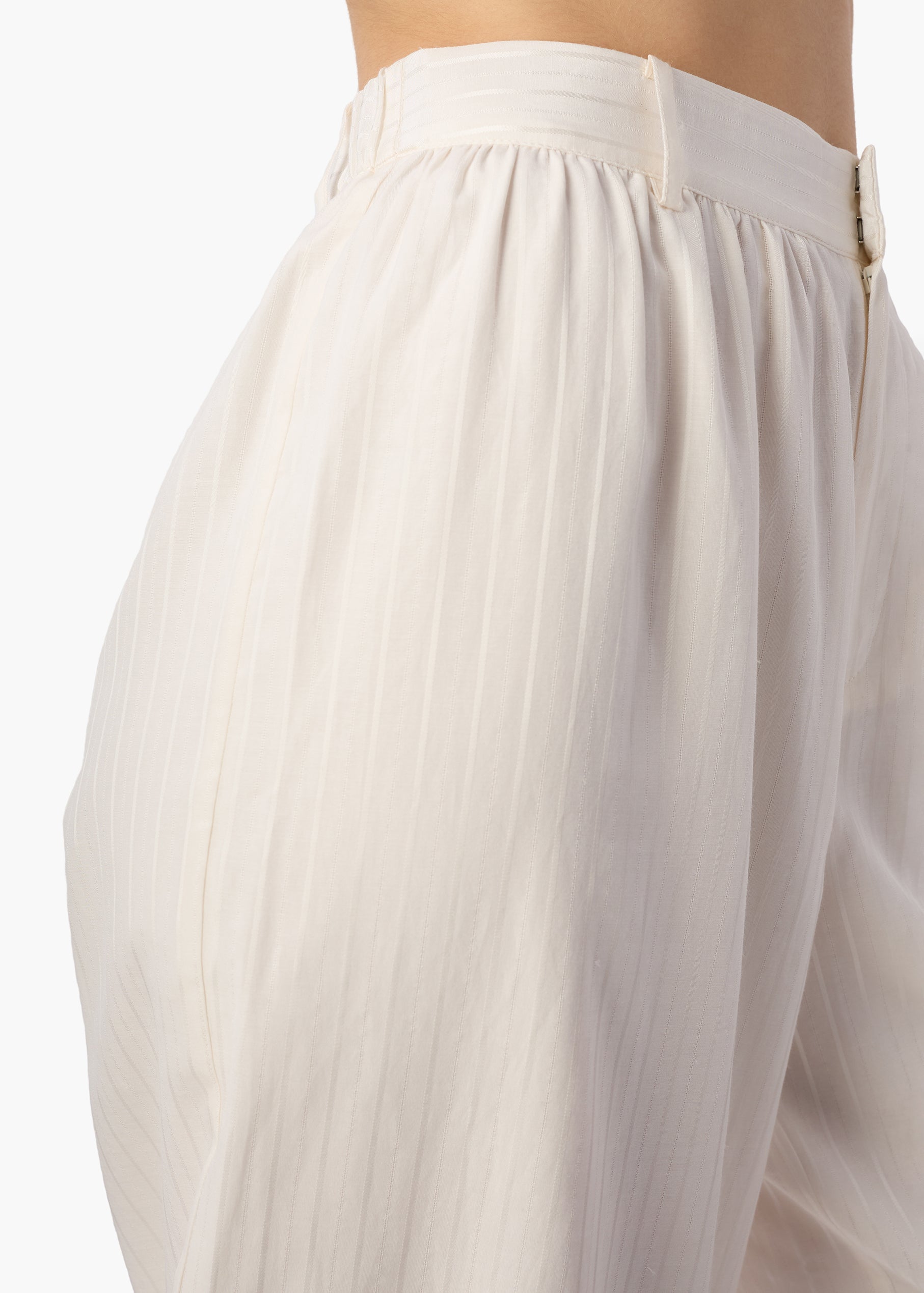 Tessie Trouser Style Balloon Pant Macadamia – CAMI NYC