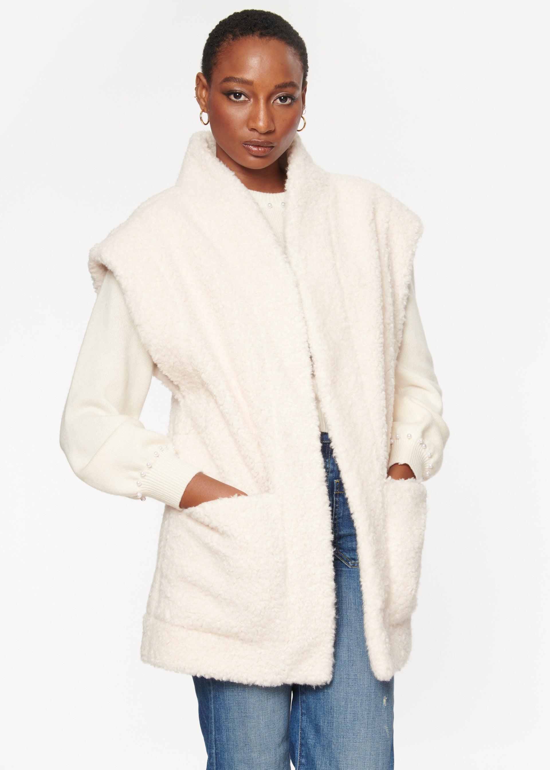 Delma Reversible Sherpa Vest Taupe