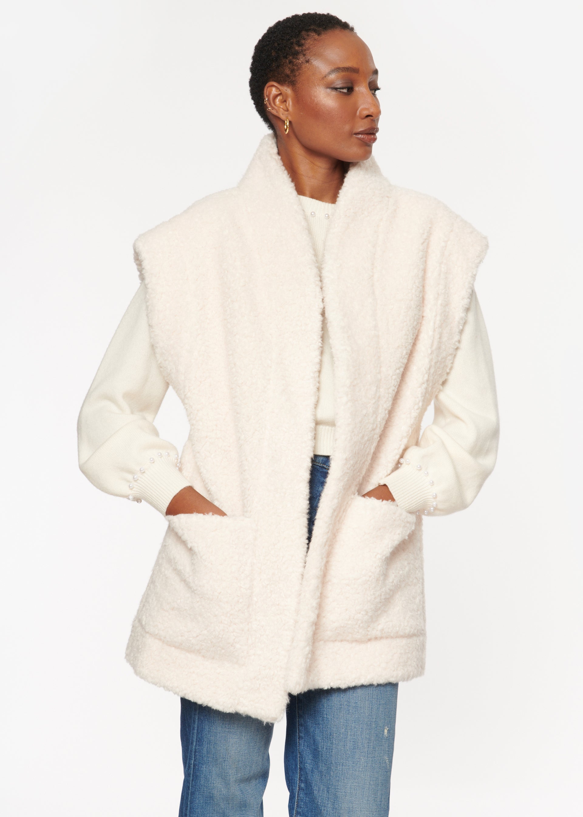 Delma Reversible Sherpa Vest Taupe