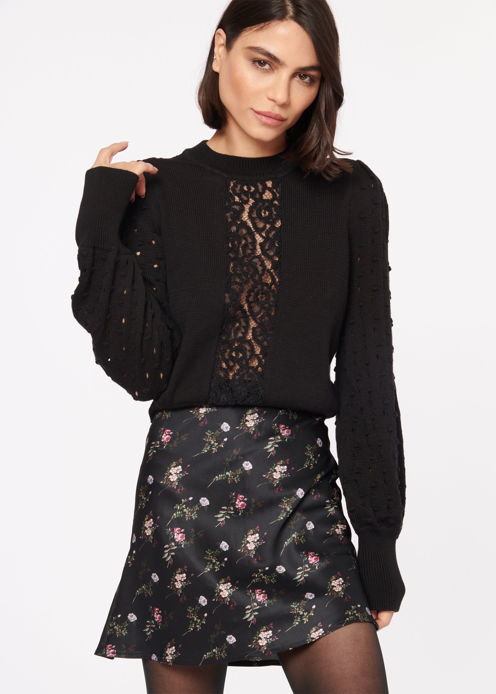 Zarah Lightweight Sweater Black