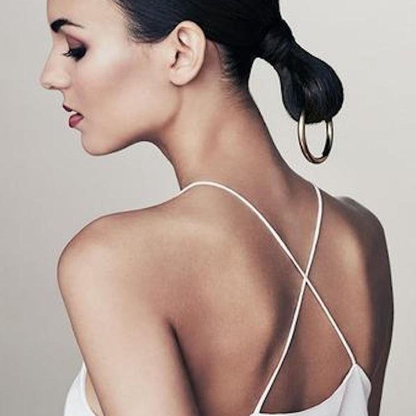 THE SUPER CHIC VICTORIA JUSTICE ROCKING OUR WHITE LEATHER CROP CAMI