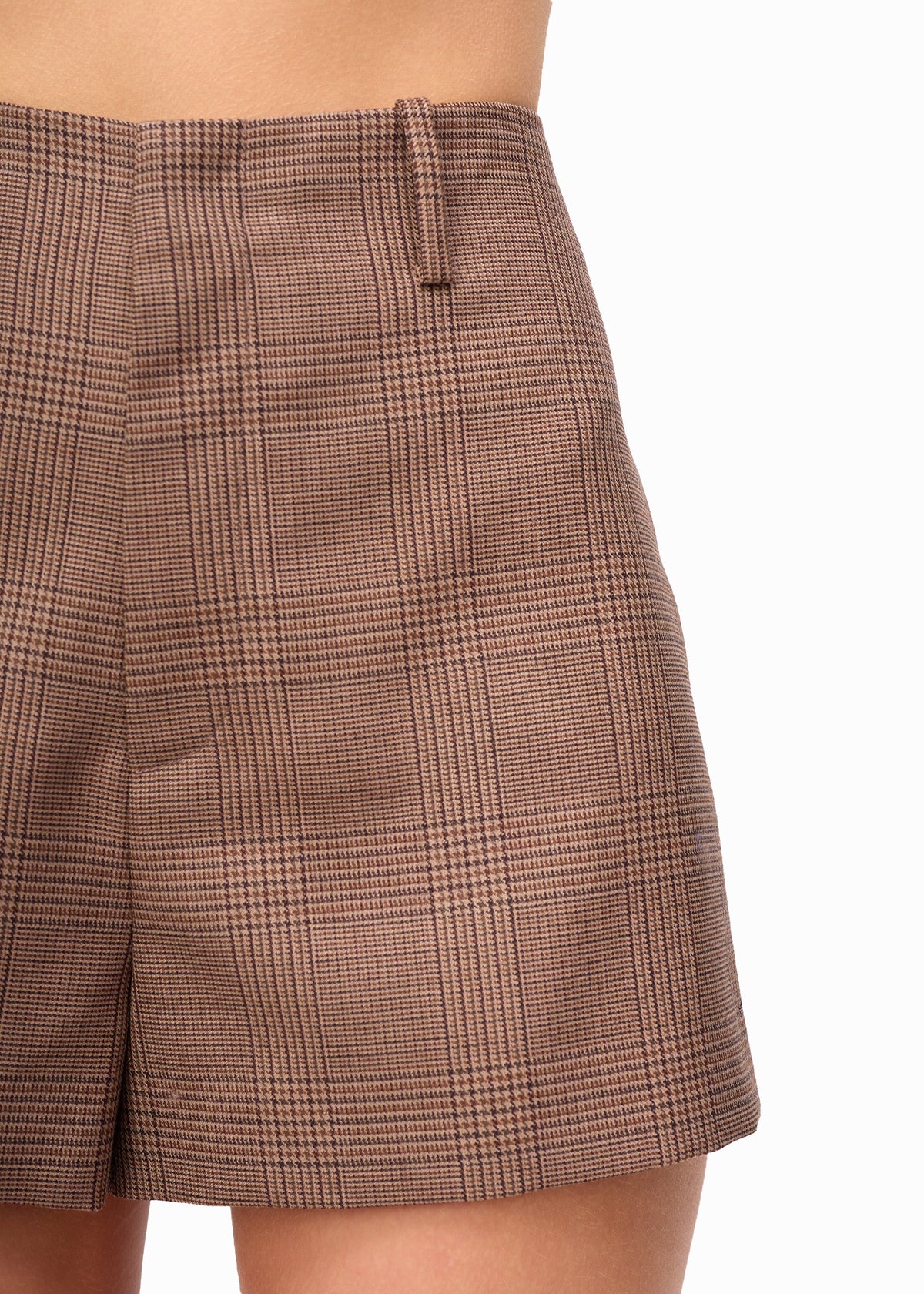 Jolie Plaid Short Fawn Plaid
