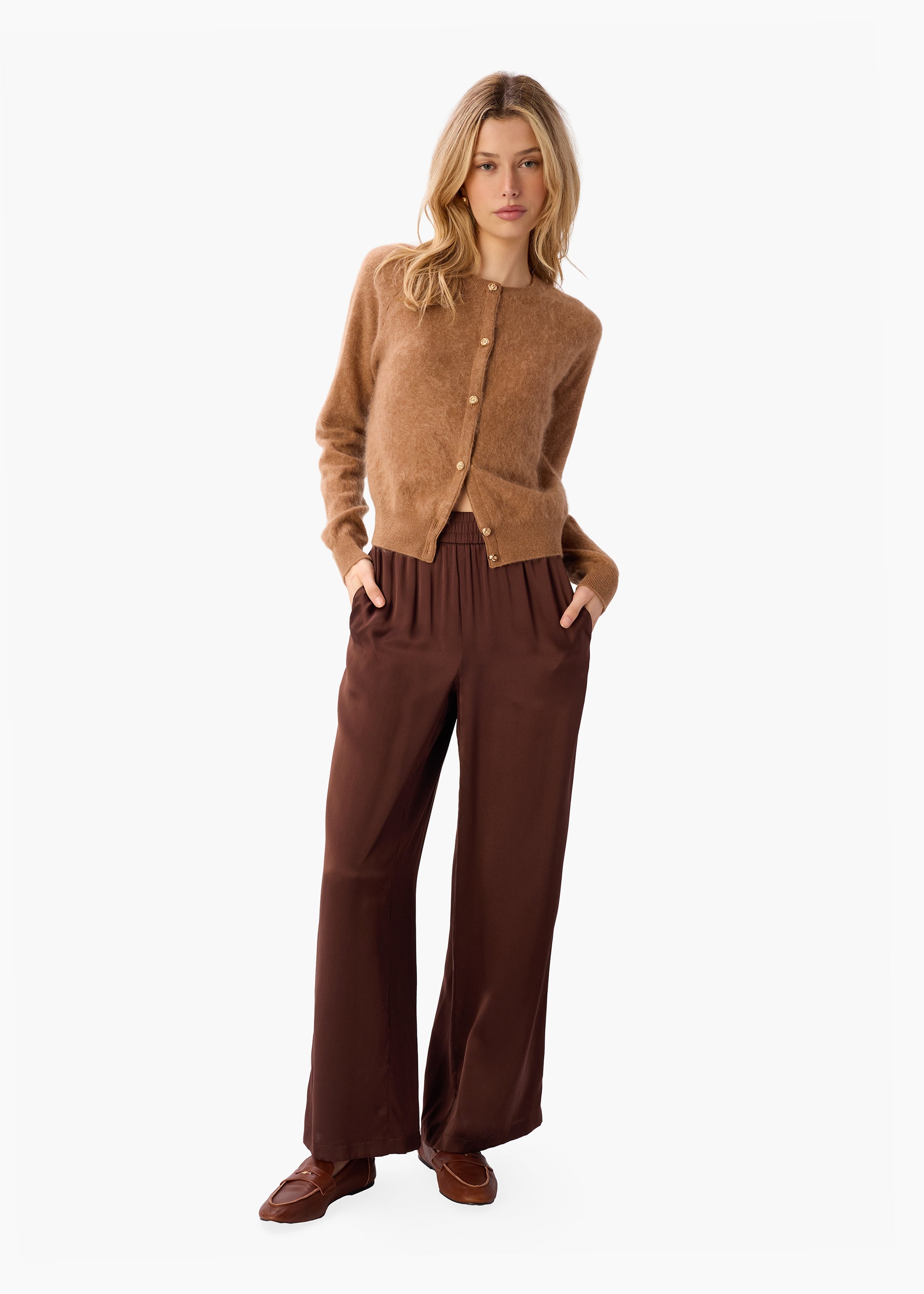 Dorian Cashmere Cardigan Caramel – CAMI NYC