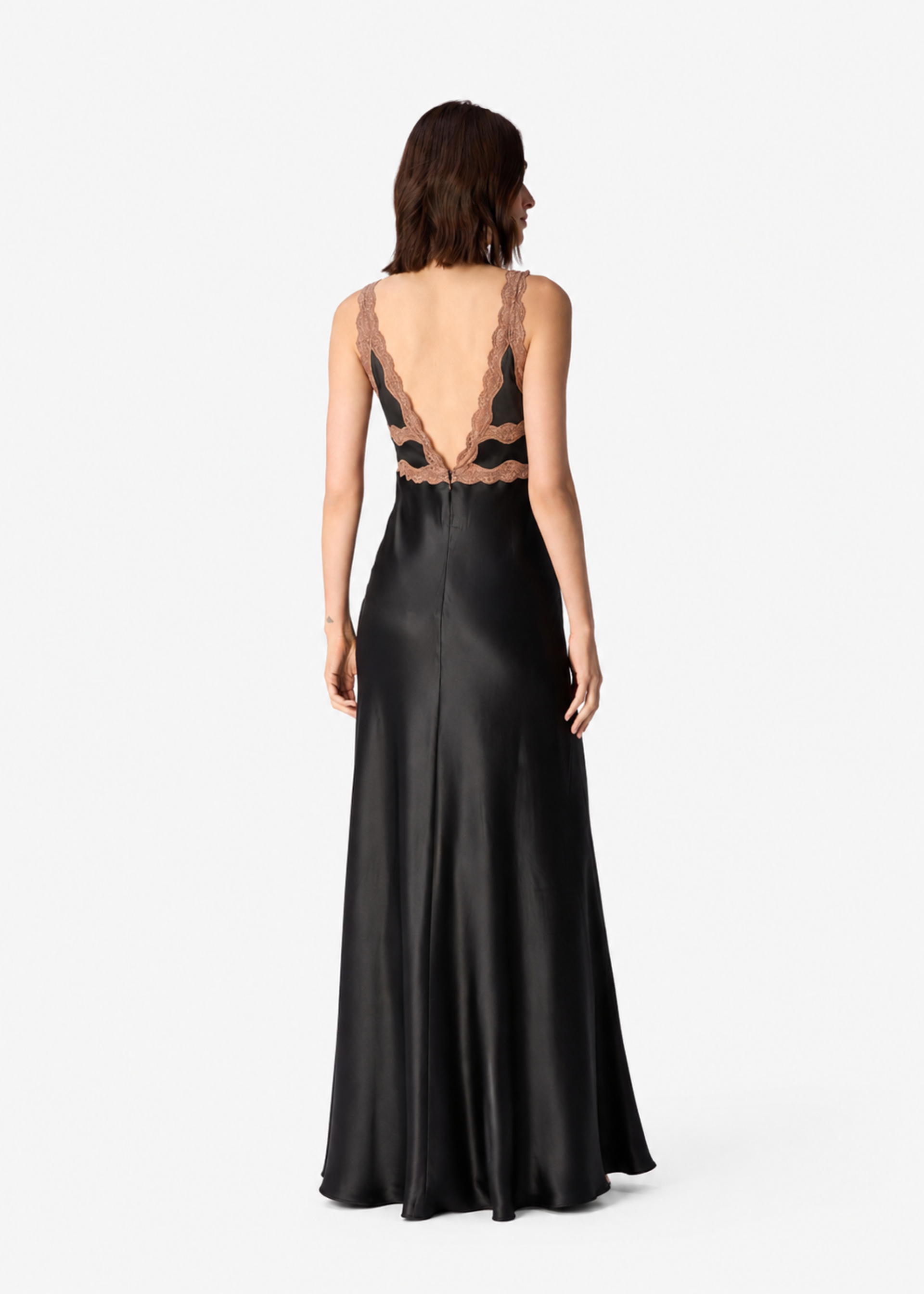 Wendice Gown Black