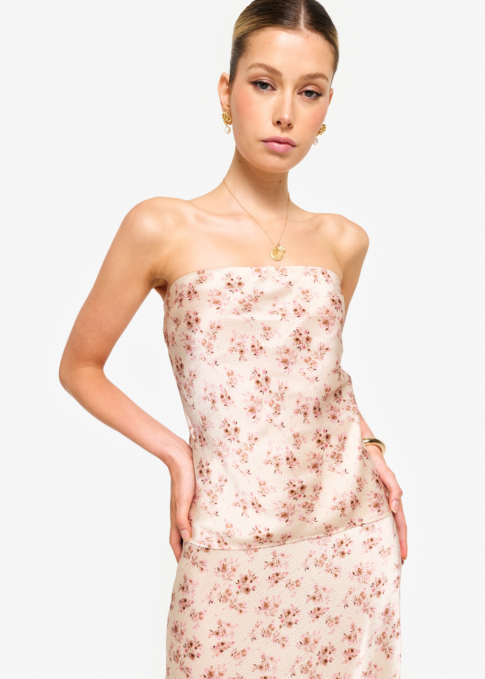 トップス maison de Dolce. blossom cami Blossom Camisole | Aritzia US