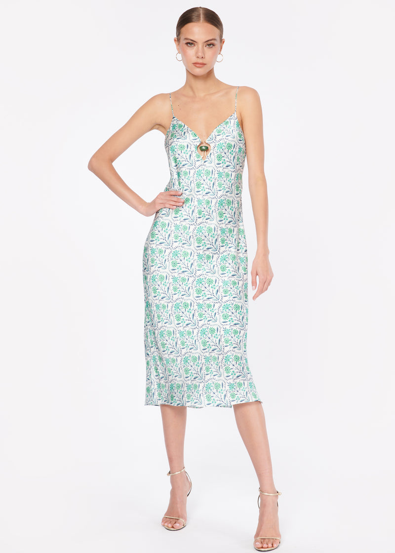 Clio Dress Turquoise Wallpaper